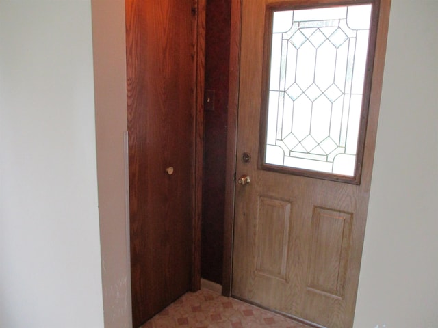 507 Mackinaw St, Durand, MI 48429 - view of doorway to outside