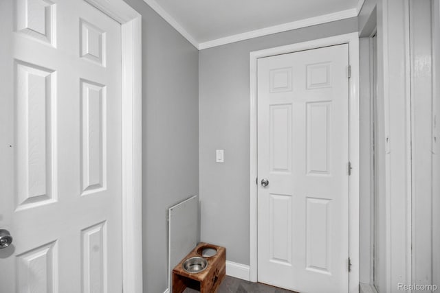 23870 Rockingham St, Southfield, MI 48033 - hall featuring baseboards and ornamental molding