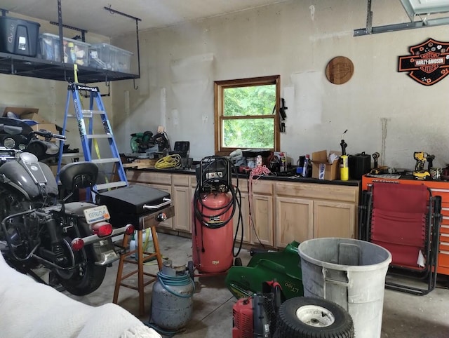 5664 Hall Rd, Muskegon, MI 49442 - view of garage