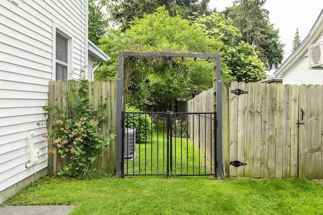 1217 Westmoorland St, Ypsilanti, MI 48197 - view of gate