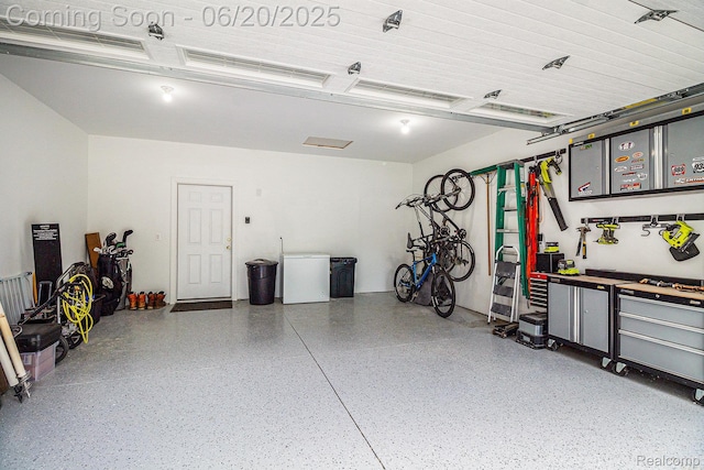 3280 Chambourne St, Ferndale, MI 48382 - view of garage