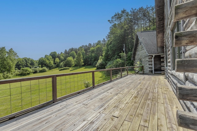 7111 Gilbert Rd, Pittsford, MI 49271 - deck with a lawn