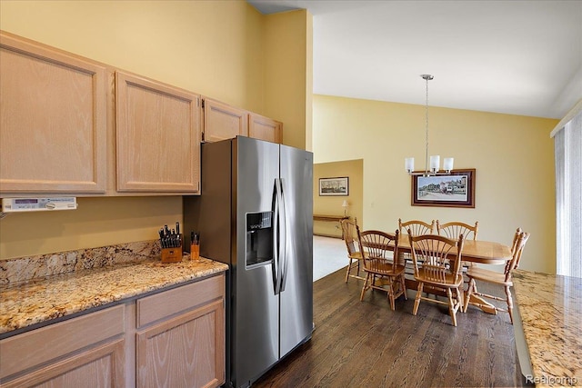55728 Lorraine Dr Unit 20, Utica, MI 48316 - kitchen with stainless steel fridge with ice dispenser, light brown cabinetry, a chandelier, hanging light fixtures, and dark wood-type flooring