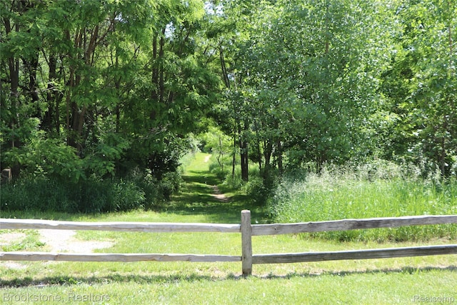 6439 Cohoctah Rd, Fenton, MI 48430 - view of yard