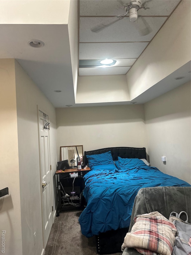 3351 Reid Rd, Swartz Creek, MI 48473 - carpeted bedroom featuring baseboards