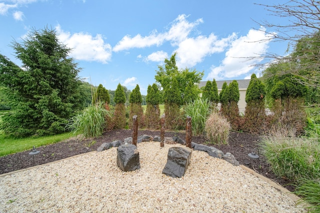 874 Pinecrest, Dexter, MI 48130 - view of patio