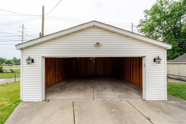 15648 Stricker Ave, Sterling Heights, MI 48021 - view of detached garage