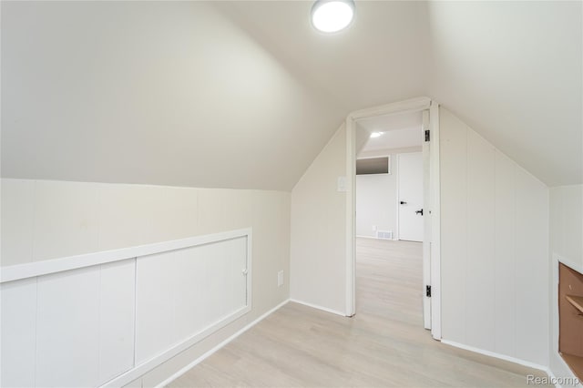 15648 Stricker Ave, Sterling Heights, MI 48021 - bonus room featuring light wood-type flooring and vaulted ceiling