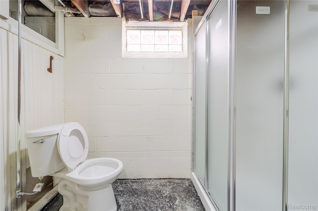 15648 Stricker Ave, Sterling Heights, MI 48021 - bathroom with a shower stall and concrete flooring