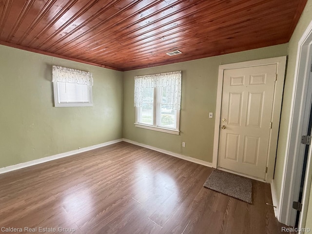 1149 E Milton Ave, Hazel Park, MI 48030 - foyer featuring wooden ceiling and wood finished floors