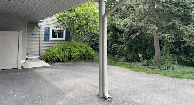 773 Kirts Blvd, Troy, MI 48084 - view of patio / terrace with a carport