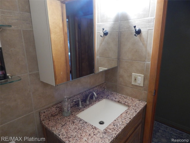15274 Regina Ave, Allen Park, MI 48101 - bathroom with vanity