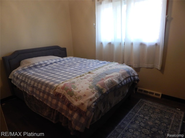 15274 Regina Ave, Allen Park, MI 48101 - bedroom featuring multiple windows