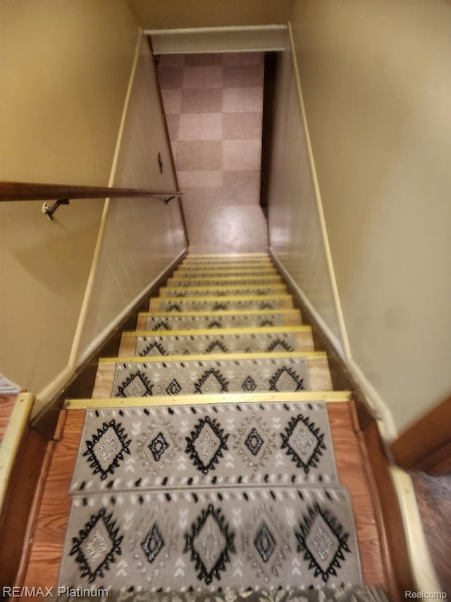 15274 Regina Ave, Allen Park, MI 48101 - view of stairs