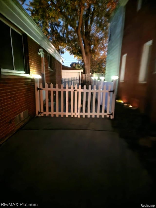 15274 Regina Ave, Allen Park, MI 48101 - view of patio