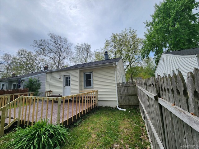 248 W Longfellow Ave, Pontiac, MI 48340 - rear view of house featuring a wooden deck