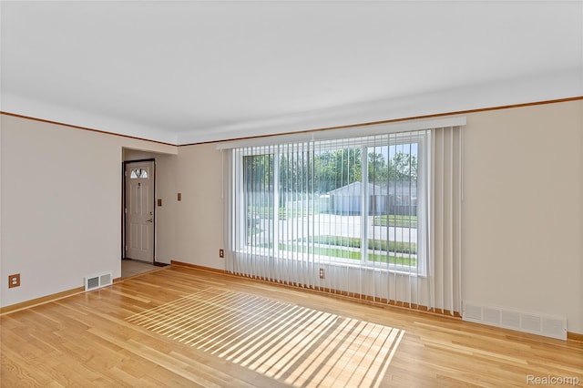 32531 Greenbriar Ave, Warren, MI 48092 - photo 3