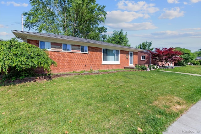 32531 Greenbriar Ave, Warren, MI 48092 - photo 25
