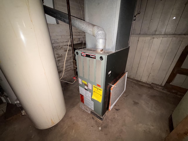 1407 Michigan Ave, Alma, MI 48801 - utility room with heating unit and water heater