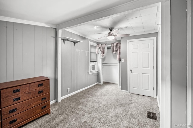 2263 Overridge Ave, Waterford, MI 48327 - unfurnished bedroom featuring carpet, ceiling fan, and a closet