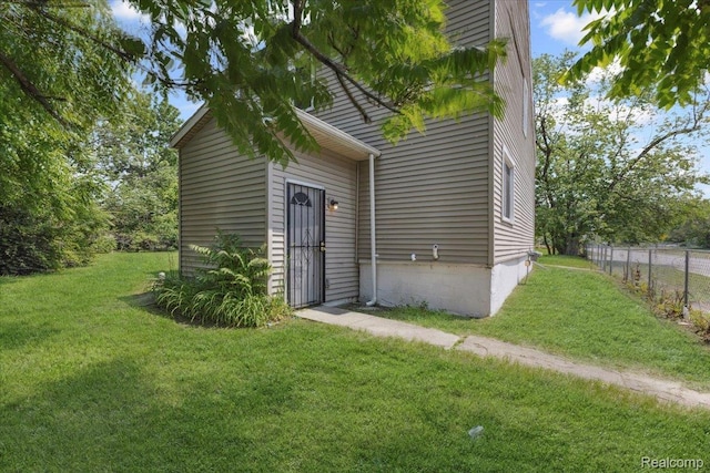 3140 Moore St, Inkster, MI 48141 - doorway to property