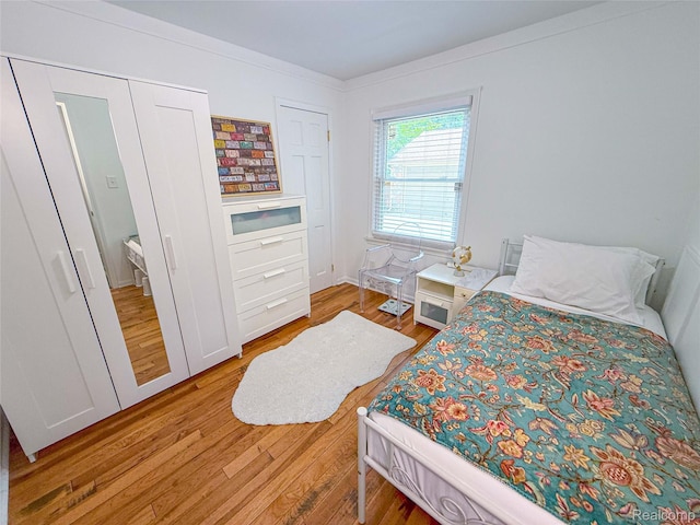 21110 Van Buren St, Southfield, MI 48033 - bedroom with light wood-type flooring