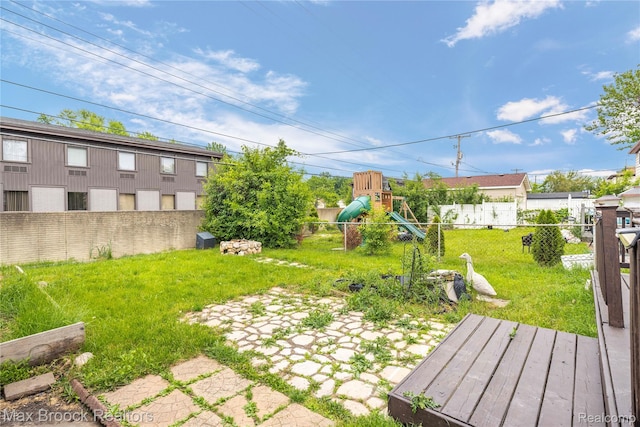 29656 Brentwood St, Southfield, MI 48076 - view of yard featuring a playground