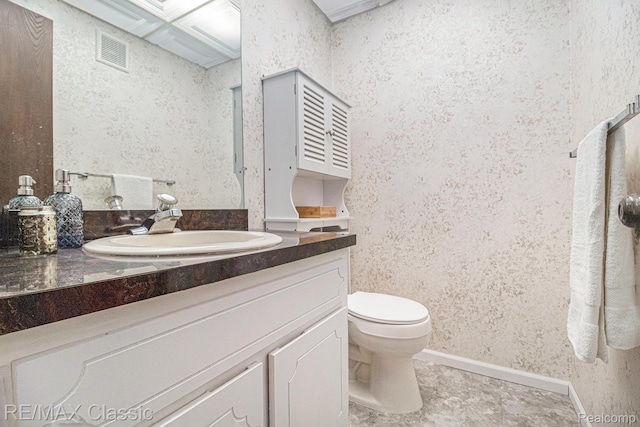 854 Yorktown Ct, Northville, MI 48167 - half bath with vanity and wallpapered walls