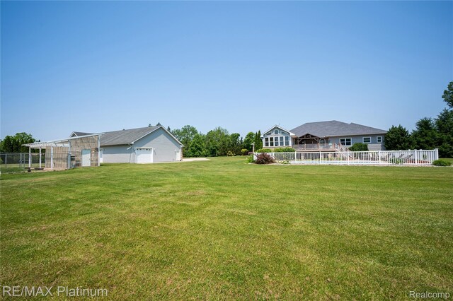 8922 Mcclements Rd, Brighton, MI 48114 - view of yard