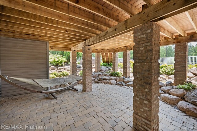8922 Mcclements Rd, Brighton, MI 48114 - view of patio / terrace