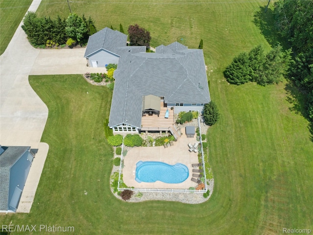 8922 Mcclements Rd, Brighton, MI 48114 - view of subject property featuring a pool area