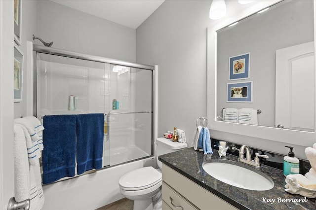 4441 Koinonia Dr NE Unit 3, Grand Rapids, MI 49525 - full bath with vanity and enclosed tub / shower combo