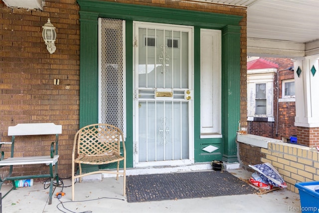 318 Chandler St, Detroit, MI 48202 - entrance to property with covered porch and brick siding