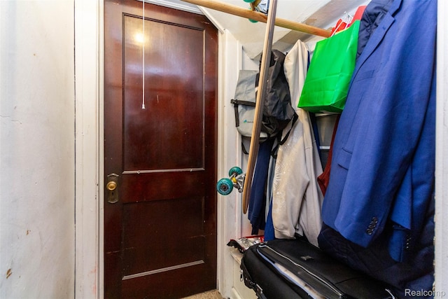 318 Chandler St, Detroit, MI 48202 - view of doorway