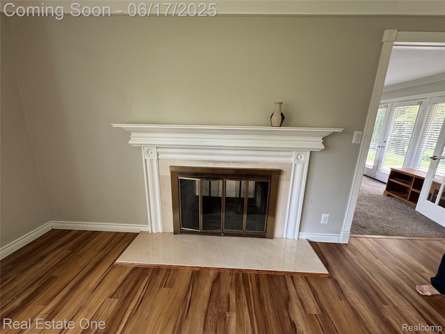 3340 Chickering Ln, Bloomfield Hills, MI 48302 - detailed view of wood finished floors, a glass covered fireplace, and ornamental molding