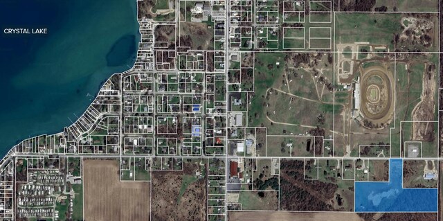8386 E Sidney Rd, Crystal, MI 48818