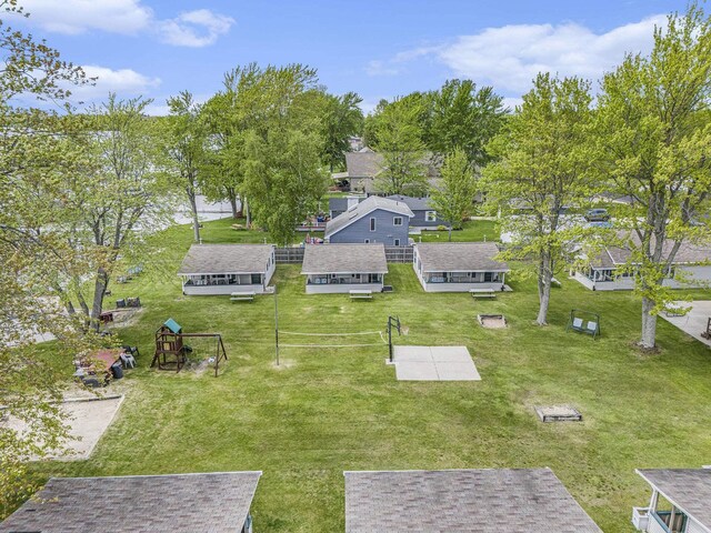 10913 E Houghton Lake Dr, Houghton Lake, MI 48629