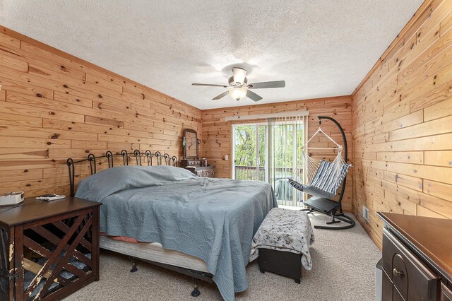 10913 E Houghton Lake Dr, Houghton Lake, MI 48629