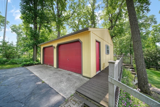 5027 Belemere Ct, Manitou Beach, MI 49253 - view of detached garage