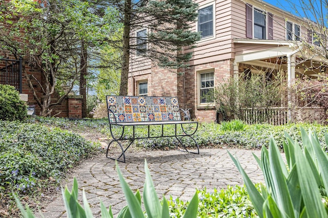 1506 Shadford Rd, Ann Arbor, MI 48104 - view of patio / terrace