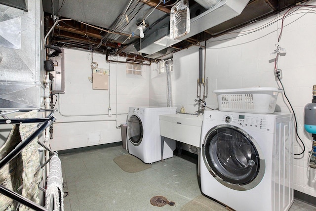 1506 Shadford Rd, Ann Arbor, MI 48104 - washroom featuring washer and clothes dryer and tile patterned floors