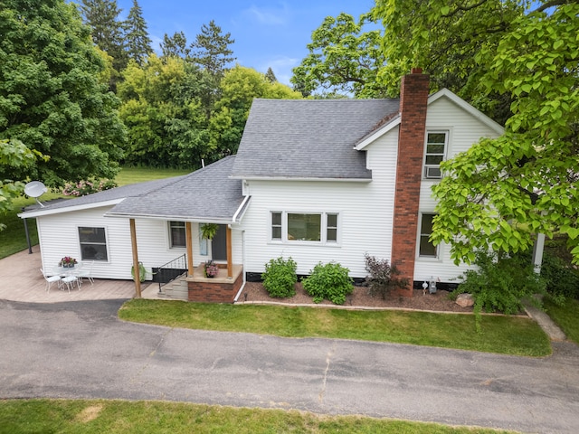 2260 W Bacon Rd, Hillsdale, MI 49242 - photo 1