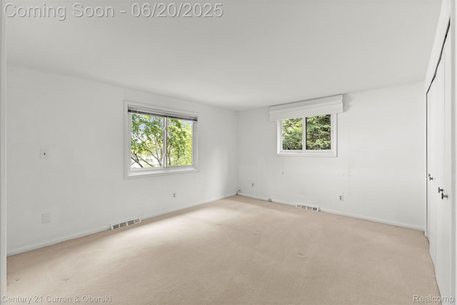 3150 Wellington Ct, West Bloomfield, MI 48324 - spare room with light colored carpet and baseboards
