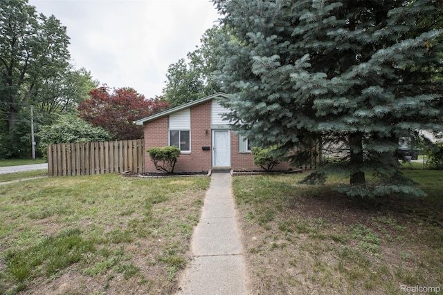 6580 Troy St, Southgate, MI 48180 - view of front facade with brick siding