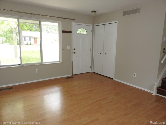 3267 Van Campen Dr, Waterford, MI 48329 - photo 8
