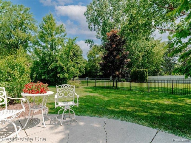 871 Vanderpool Dr, Troy, MI 48083 - view of patio / terrace featuring view of scattered trees