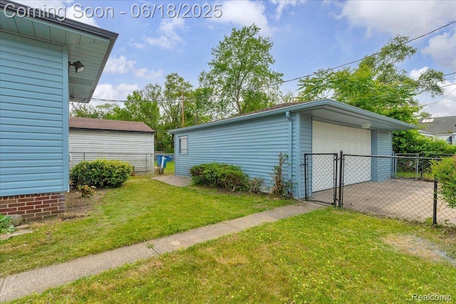 19505 Santa Barbara Dr, Detroit, MI 48221 - detached garage featuring a gate