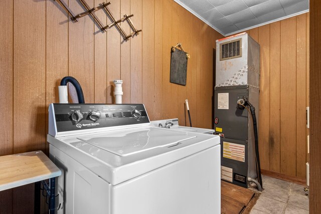 1765 S Shore E, Frankfort, MI 49635