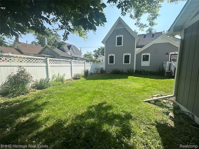 403 N Oak St, Durand, MI 48429 - view of yard