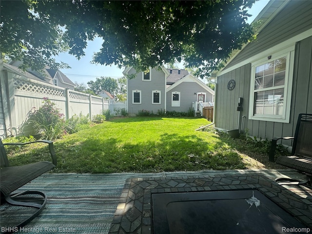 403 N Oak St, Durand, MI 48429 - view of yard with a patio area